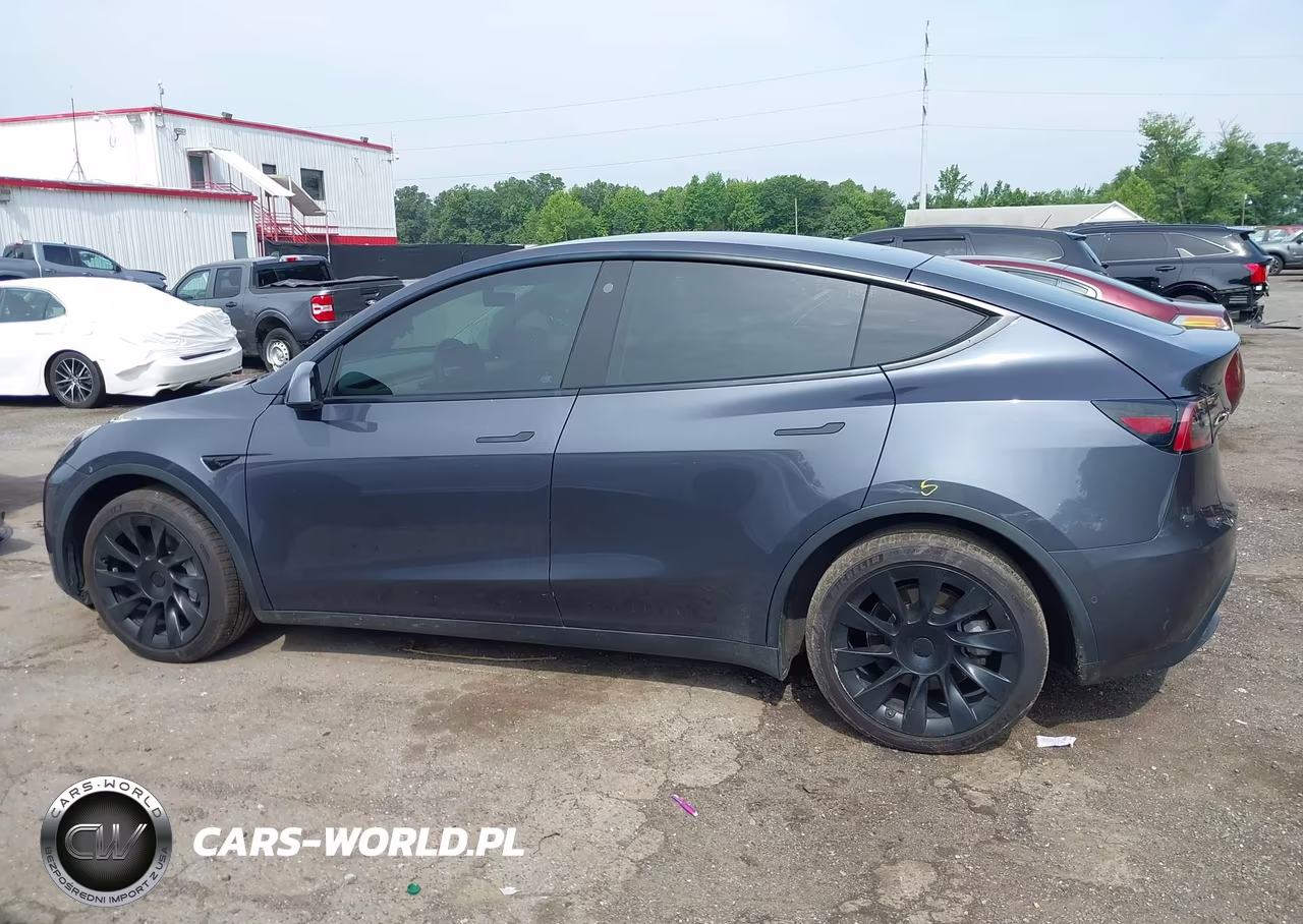 2021 Tesla Model Y Long Range Dual Motor All-Wheel Drive VIN:5YJYGDEE3MF297654 - 14