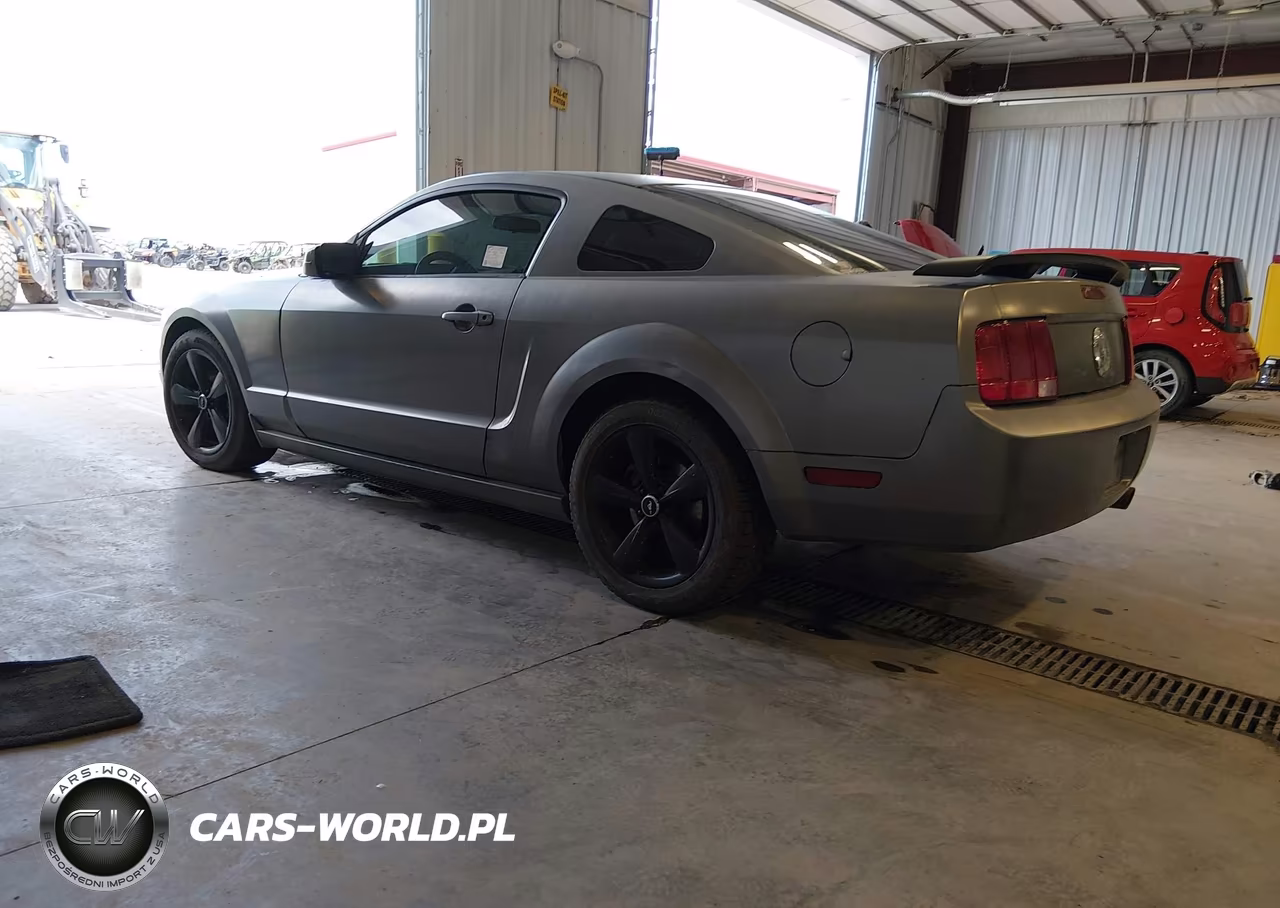 2007 Ford Mustang V6 Deluxe-V6 Premium VIN:1ZVFT80N375258034 - 3