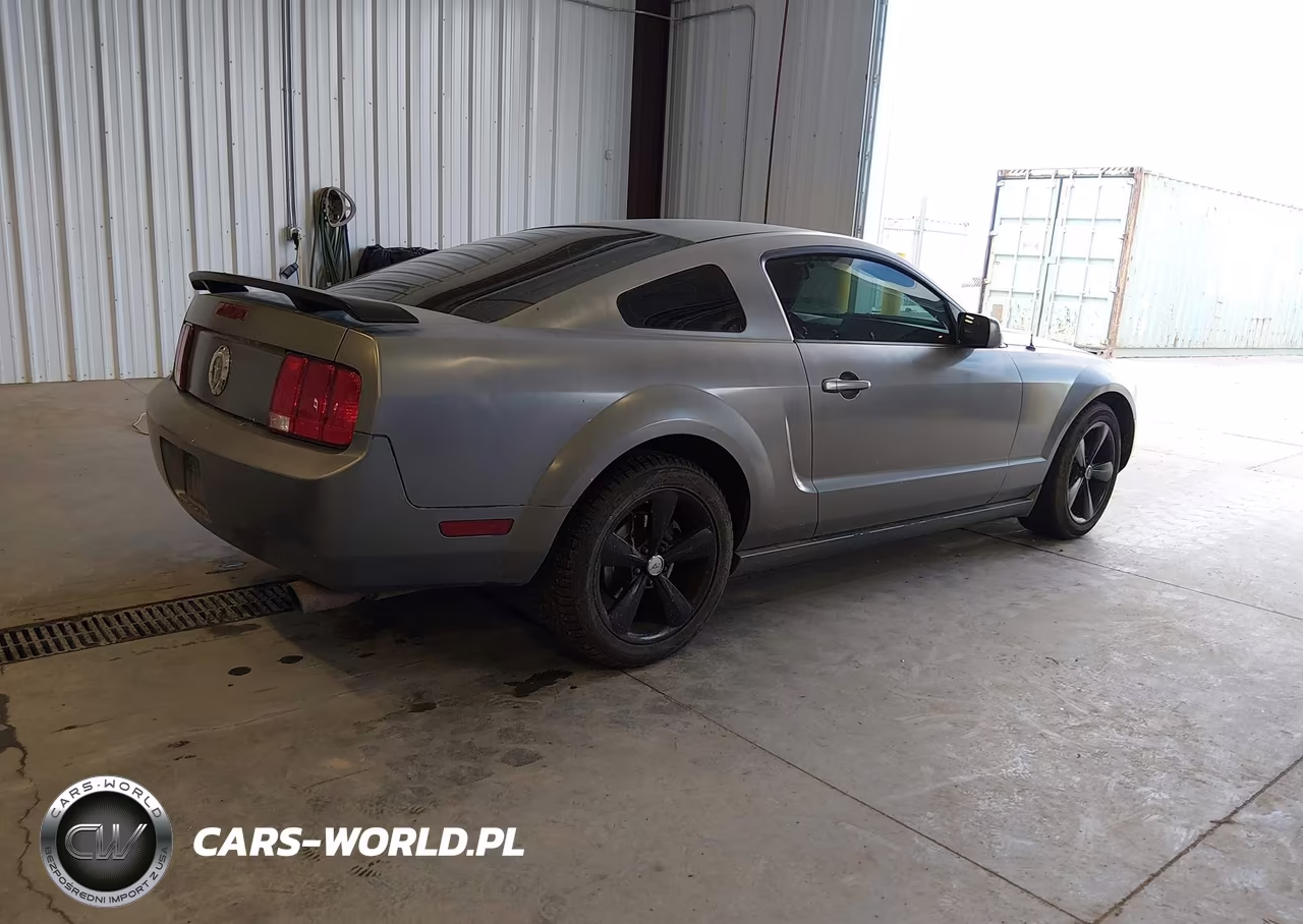 2007 Ford Mustang V6 Deluxe-V6 Premium VIN:1ZVFT80N375258034 - 4