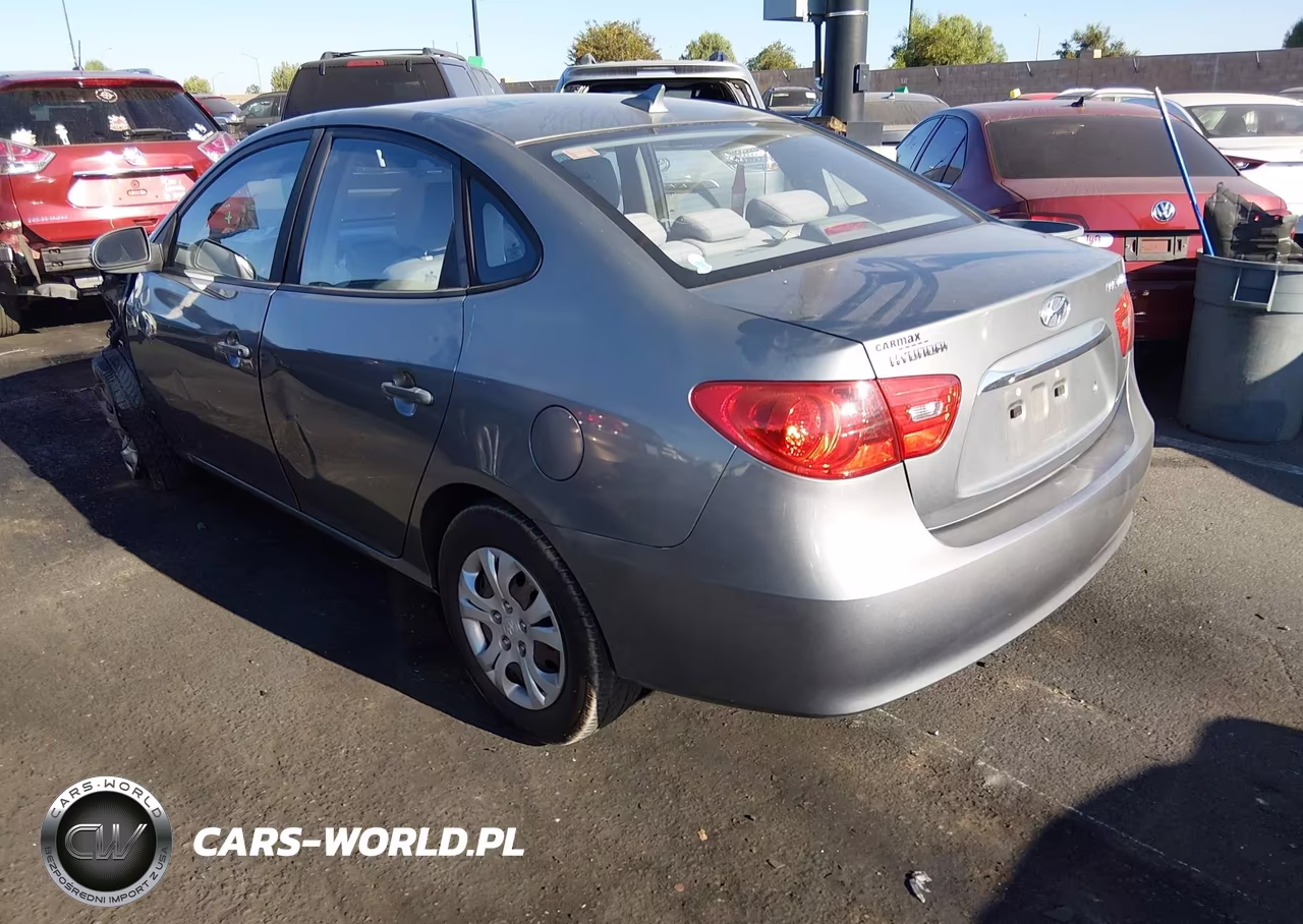 2010 Hyundai Elantra Gls VIN:KMHDU4AD3AU925165 - 3