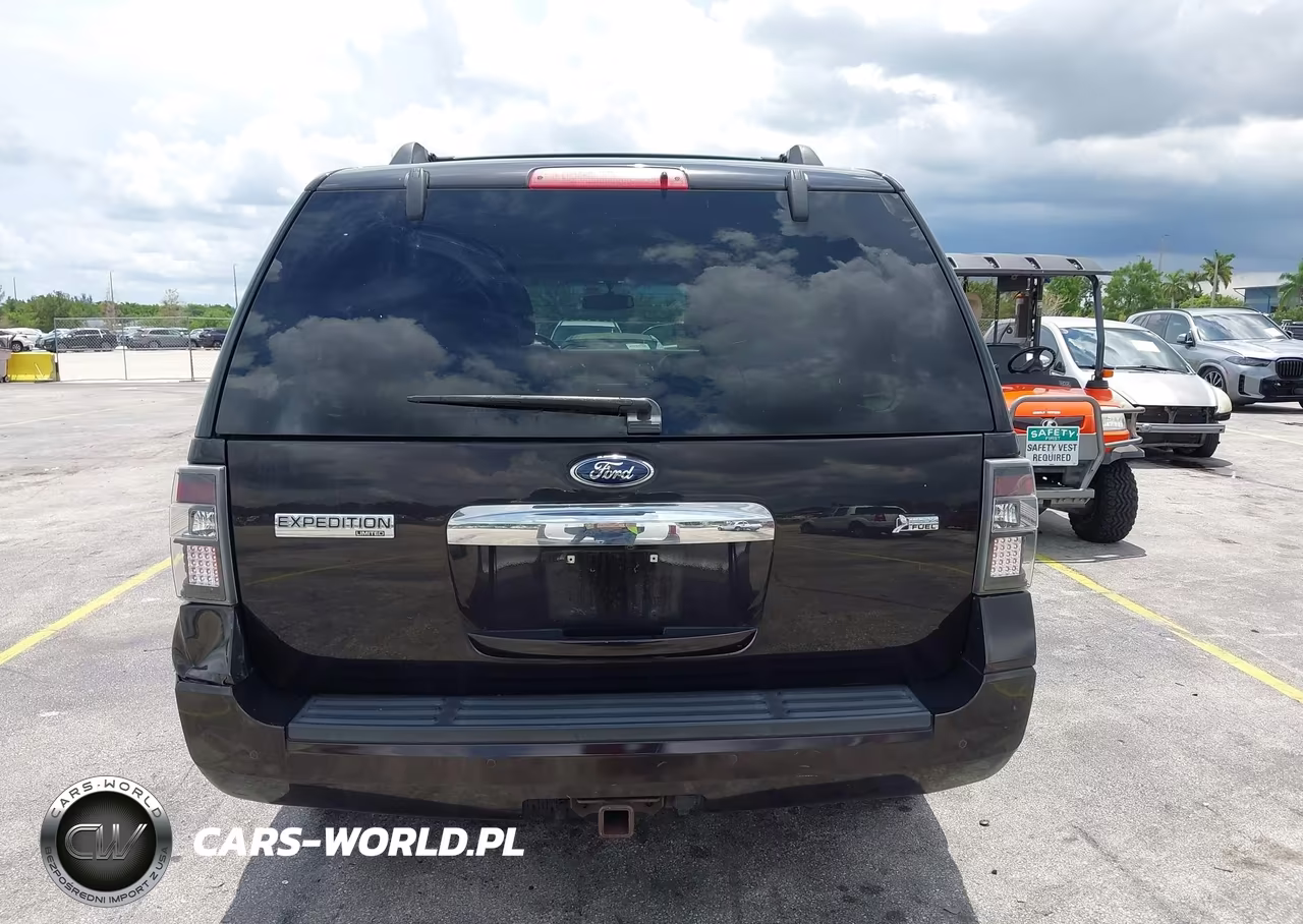 2014 Ford Expedition Limited VIN:1FMJU1K50EEF22429 - 16