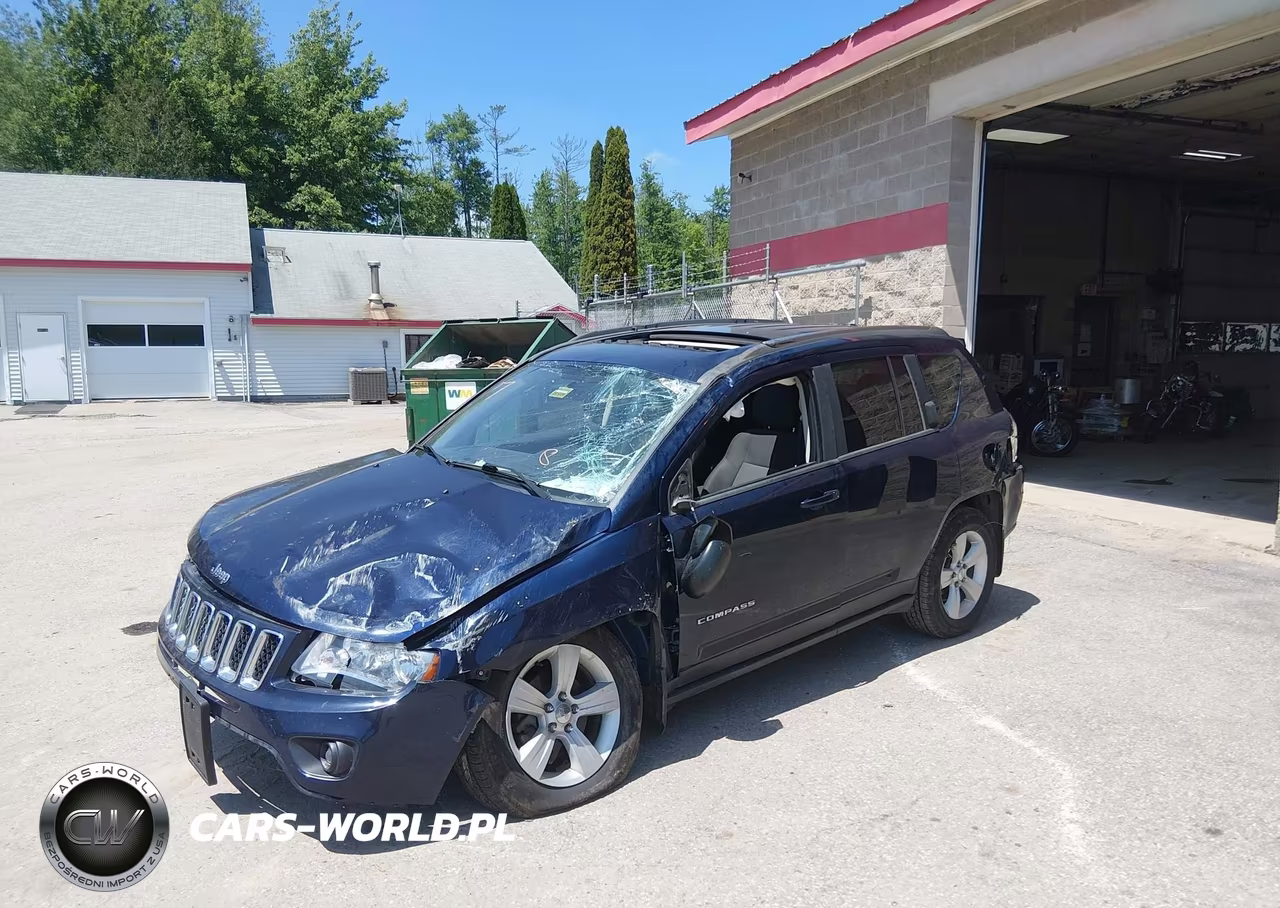 2013 Jeep Compass Latitude VIN:1C4NJDEB2DD222154 - 2
