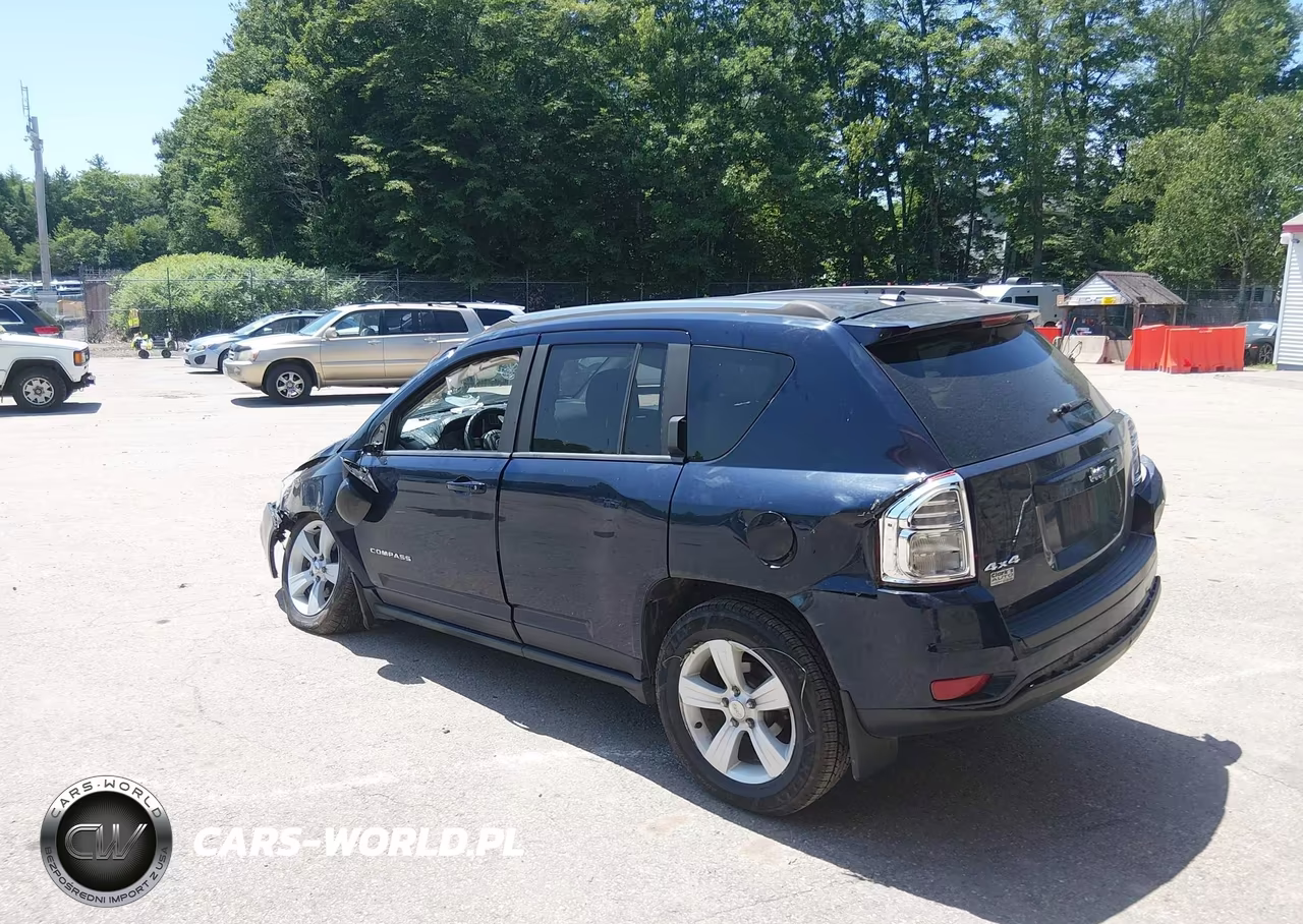 2013 Jeep Compass Latitude VIN:1C4NJDEB2DD222154 - 3
