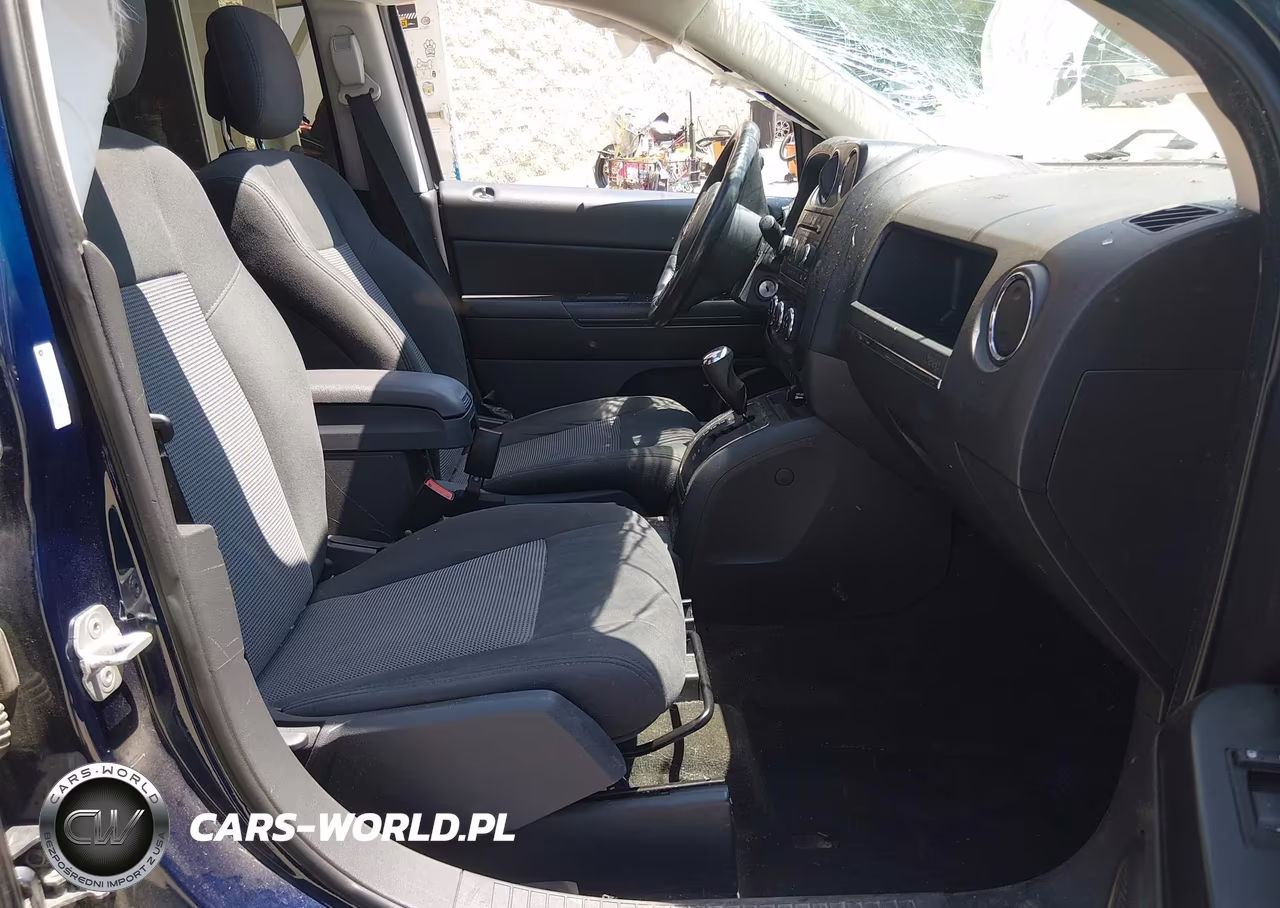 2013 Jeep Compass Latitude VIN:1C4NJDEB2DD222154 - 5