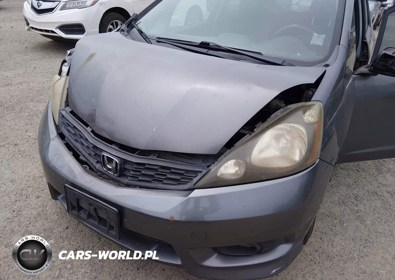 2012 Honda Fit Sport VIN:JHMGE8H5XCC007330 - 6