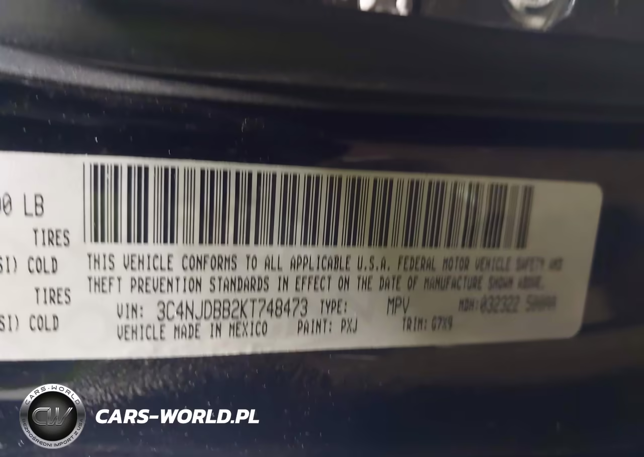 2019 Jeep Compass Latitude 4X4 VIN:3C4NJDBB2KT748473 - 9