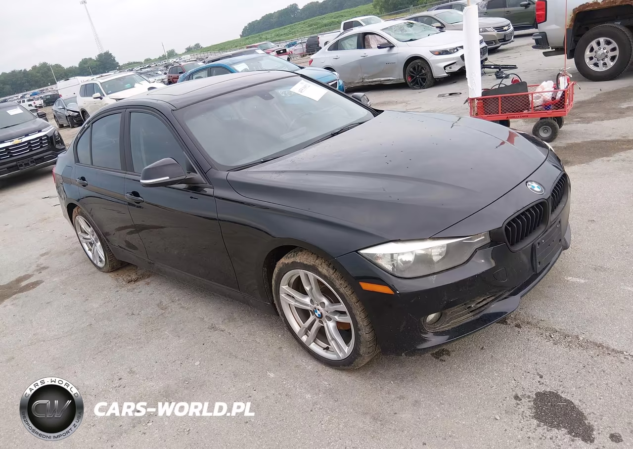 2013 BMW 328I xDrive – zdjęcie 1 z 16