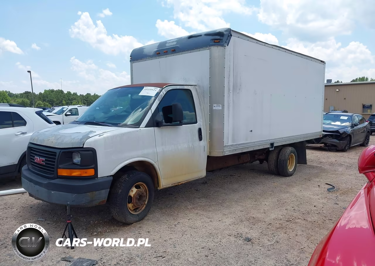 2004 GMC Savana Cutaway Standard W-C7L-C7N VIN:1GDJG31UX41908759 - 2