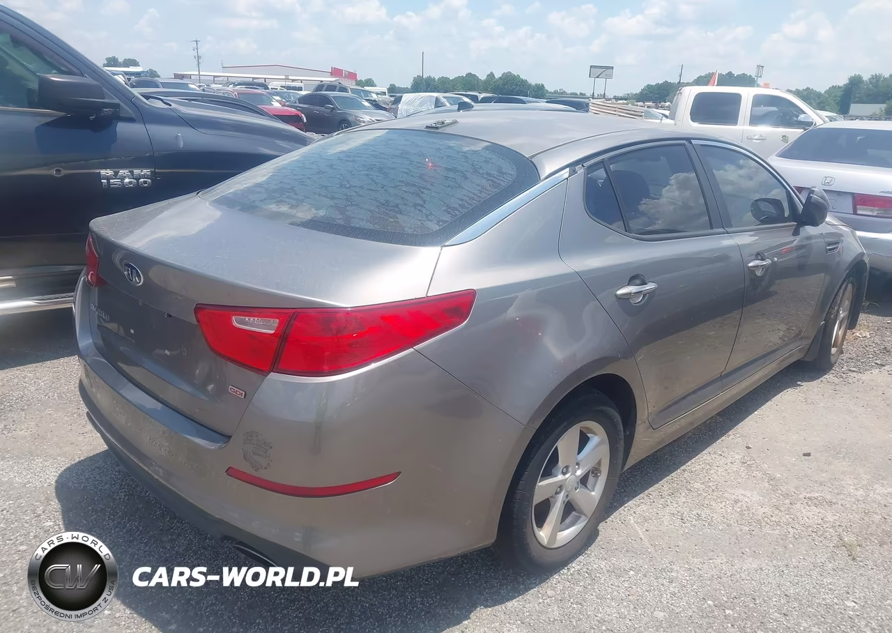 2015 Kia Optima Lx VIN:5XXGM4A71FG497671 - 4