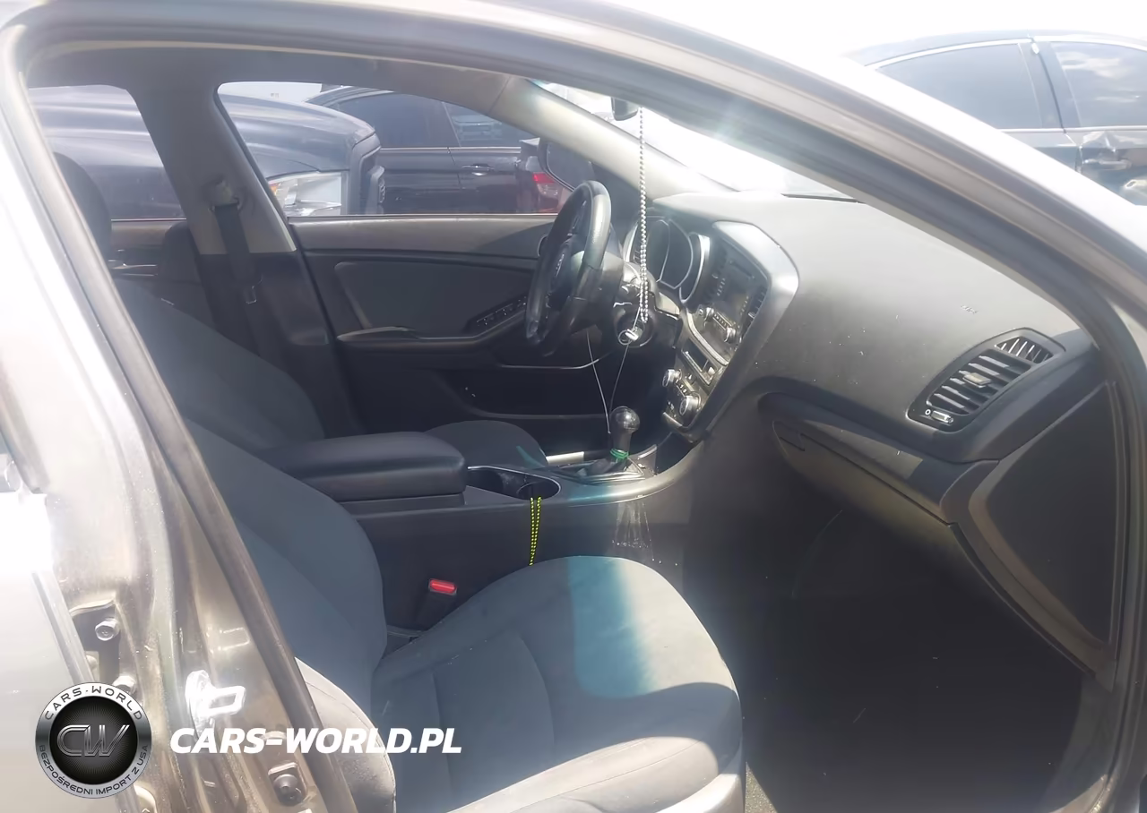 2015 Kia Optima Lx VIN:5XXGM4A71FG497671 - 5