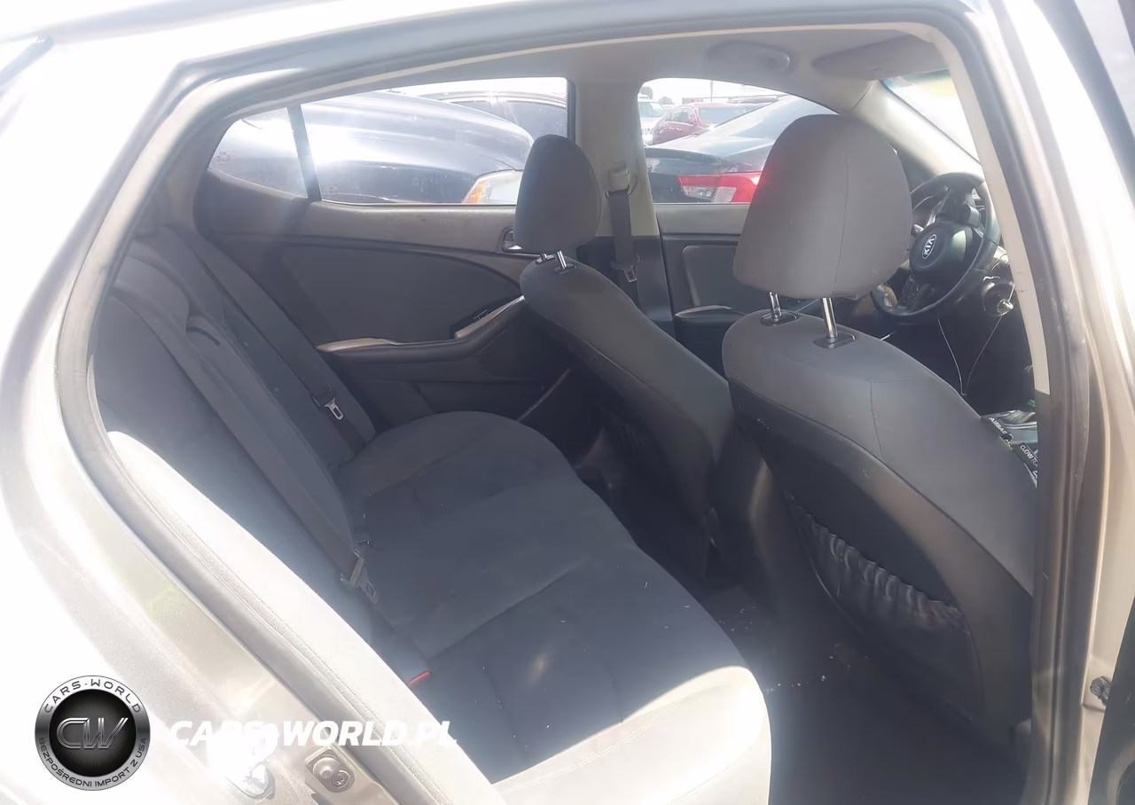2015 Kia Optima Lx VIN:5XXGM4A71FG497671 - 8
