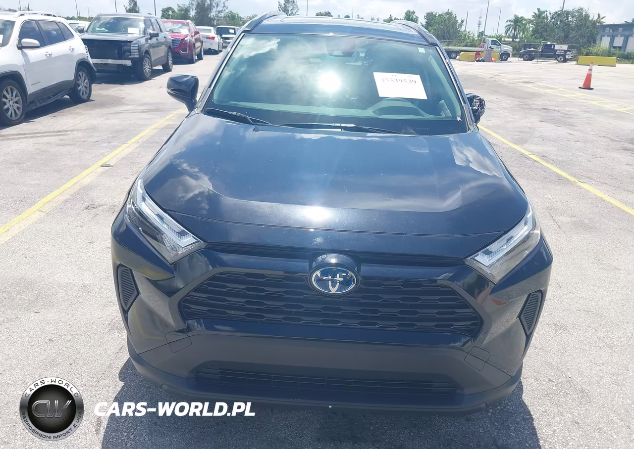 2024 Toyota Rav4 Hybrid Xle VIN:JTMRWRFV5RD269016 - 12