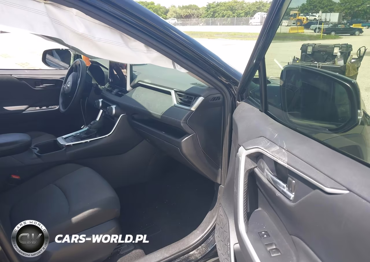 2024 Toyota Rav4 Hybrid Xle VIN:JTMRWRFV5RD269016 - 5
