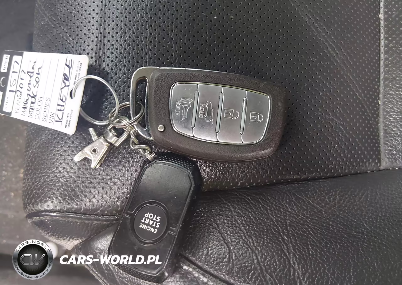 2017 Hyundai Tucson Se Plus VIN:KM8J3CA45HU479403 - 11