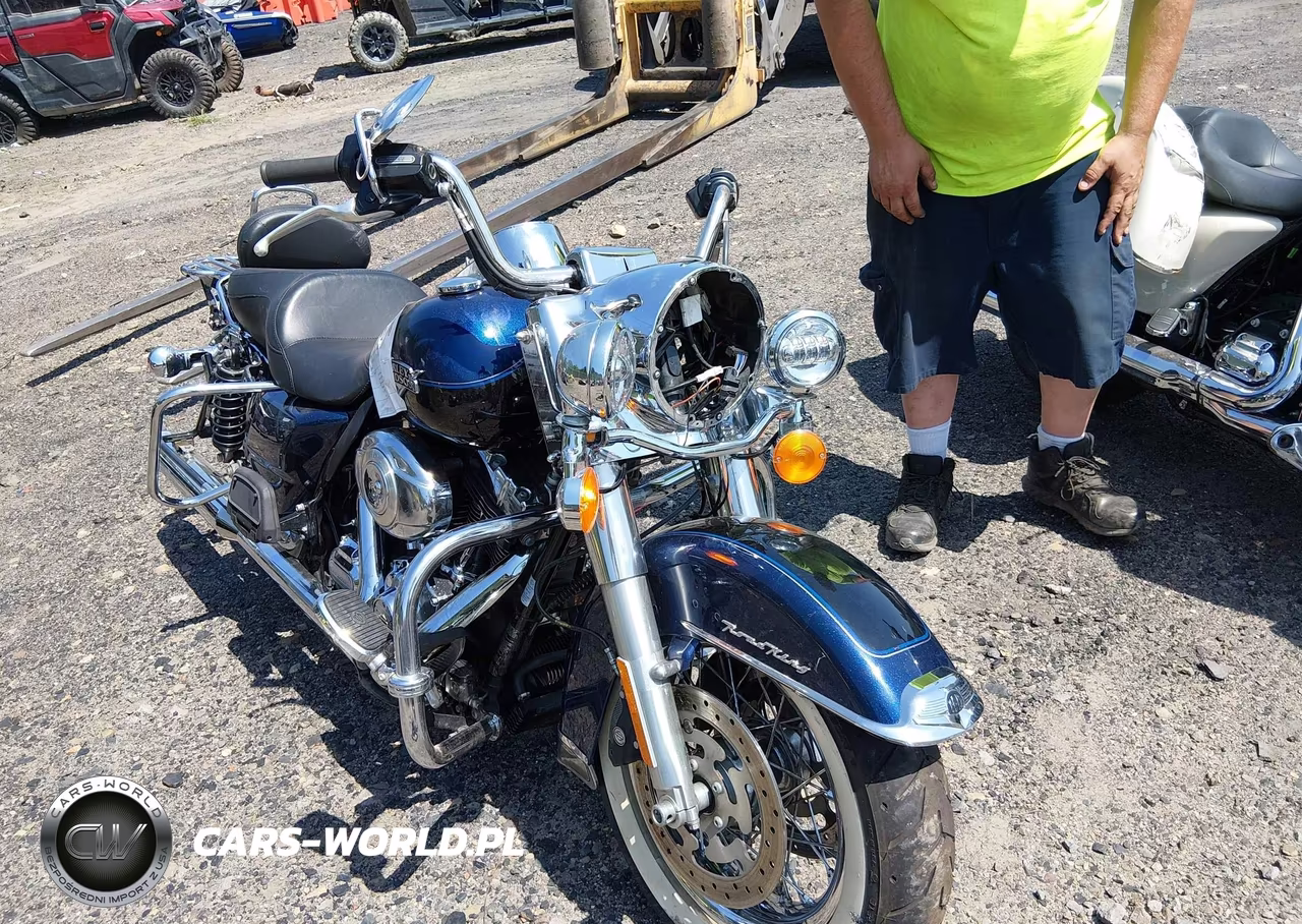 2013 Harley-Davidson Flhrc Road King Classic – zdjęcie 1 z 13