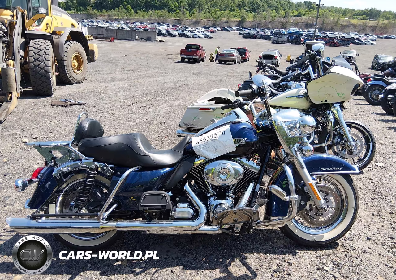 2013 Harley-Davidson Flhrc Road King Classic VIN:1HD1FRM13DB664716 - 12