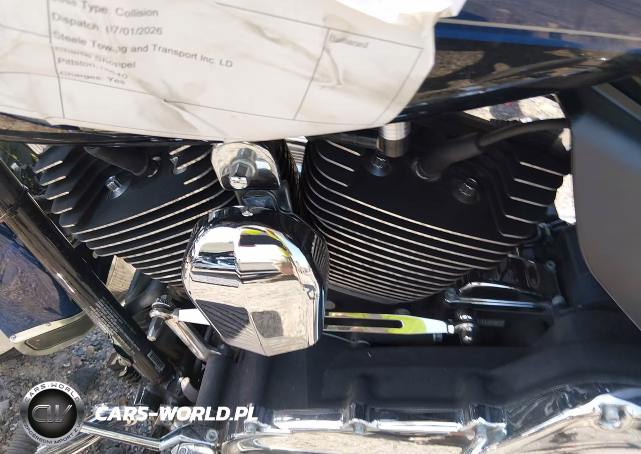 2013 Harley-Davidson Flhrc Road King Classic VIN:1HD1FRM13DB664716 - 9