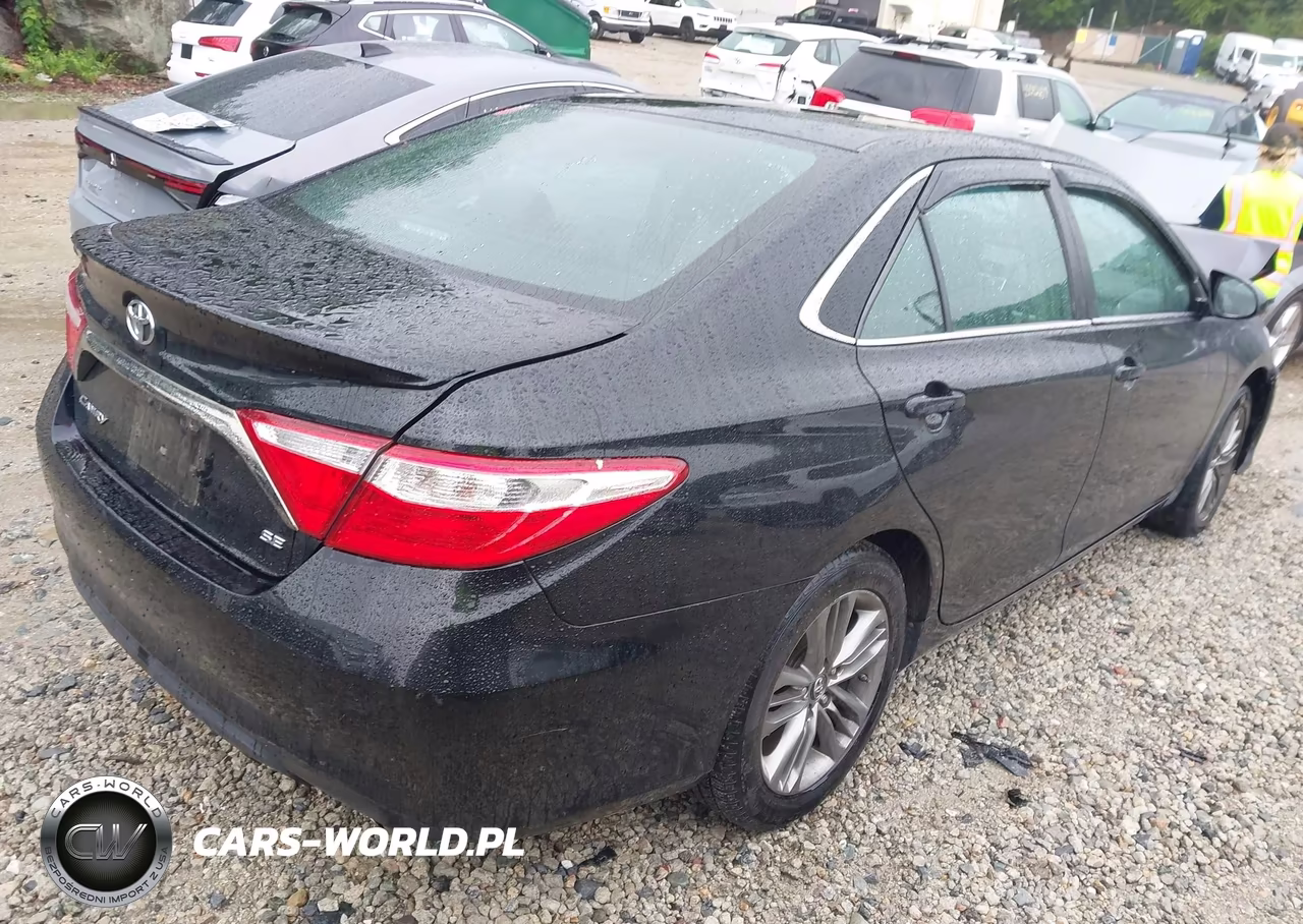 2017 Toyota Camry Se VIN:4T1BF1FK2HU427654 - 4