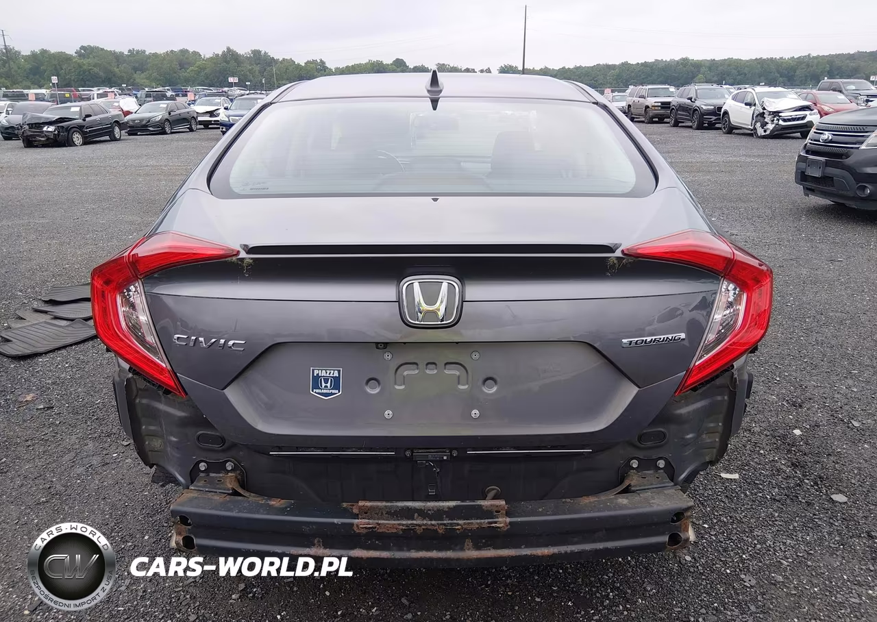 2016 Honda Civic Touring VIN:19XFC1F99GE206996 - 17