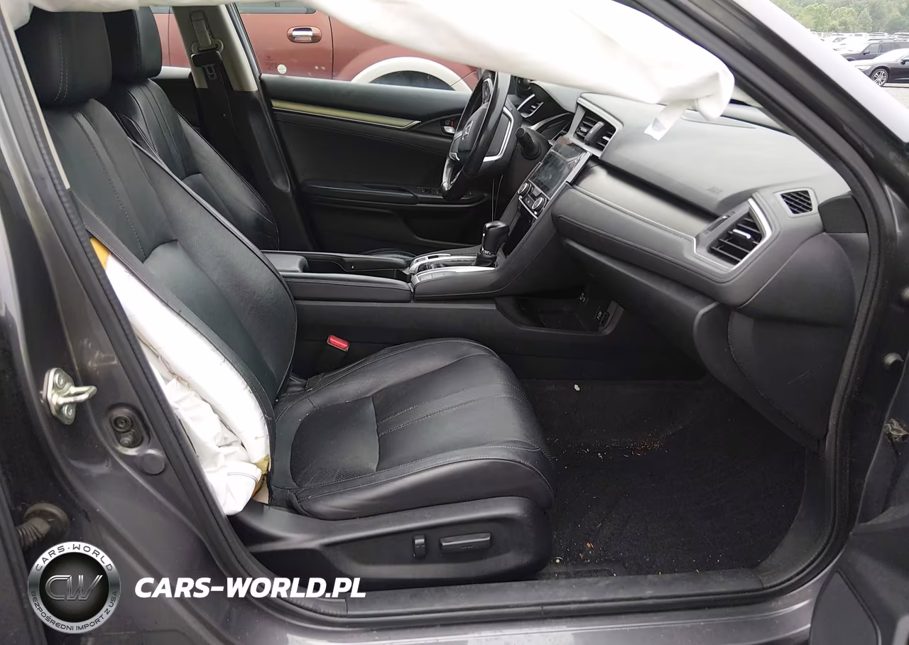 2016 Honda Civic Touring VIN:19XFC1F99GE206996 - 5