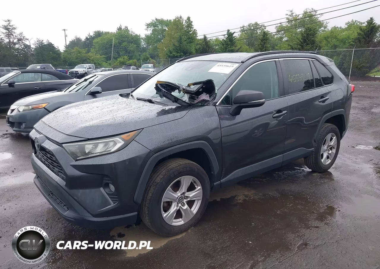 2020 Toyota Rav4 Xle VIN:2T3W1RFV0LC052213 - 2