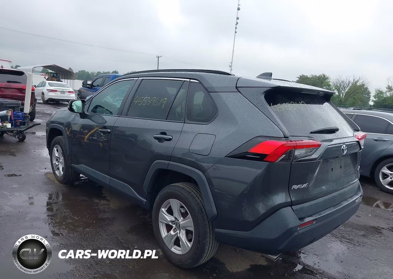 2020 Toyota Rav4 Xle VIN:2T3W1RFV0LC052213 - 3