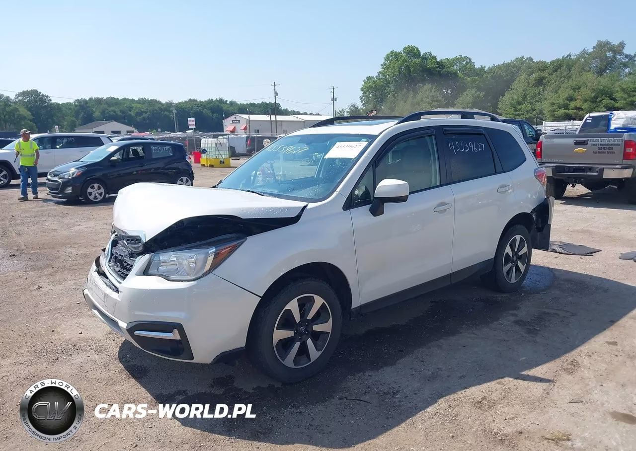 2017 Subaru Forester 2.5I Premium VIN:JF2SJAEC5HH555524 - 2