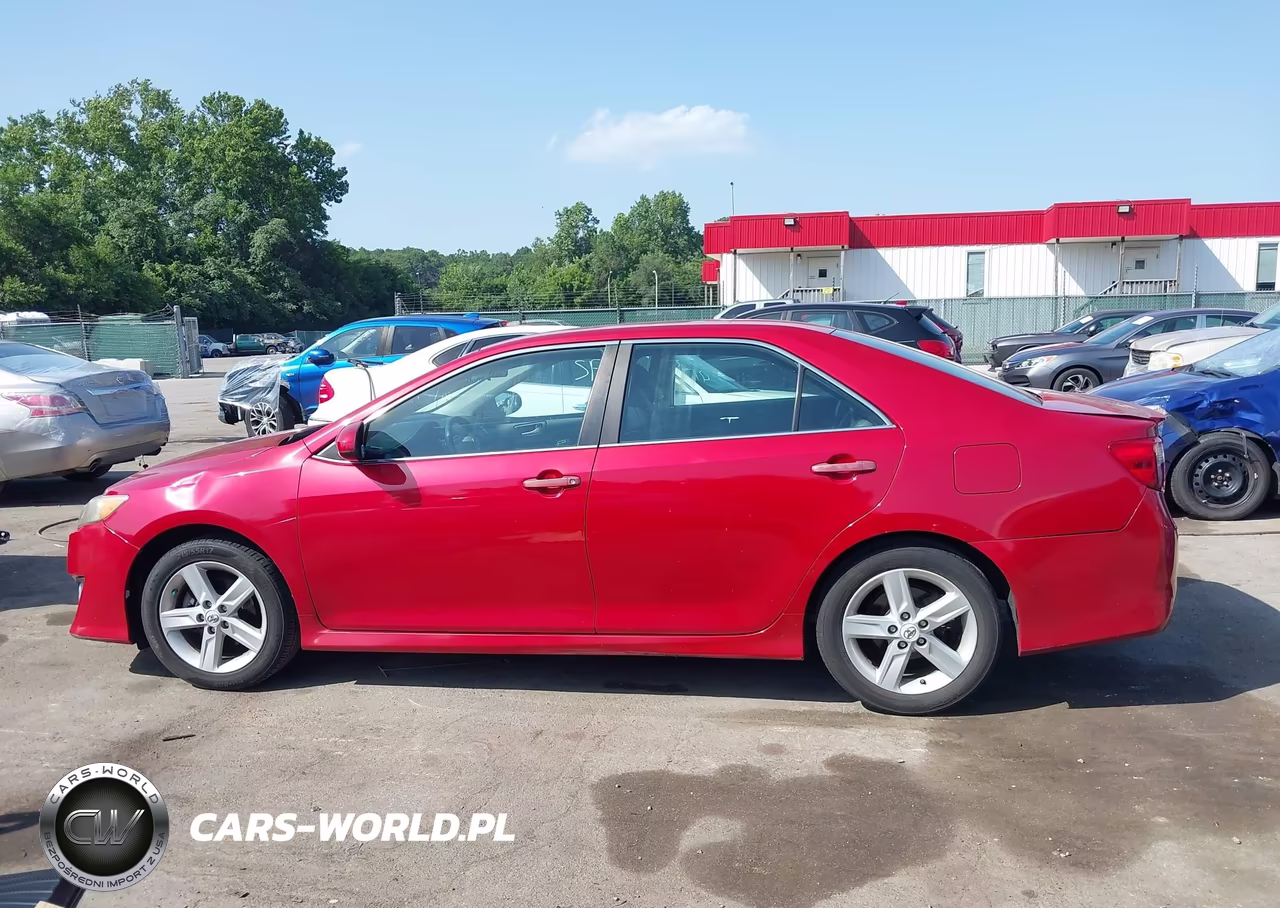 2012 Toyota Camry Se VIN:4T1BF1FK7CU569832 - 14