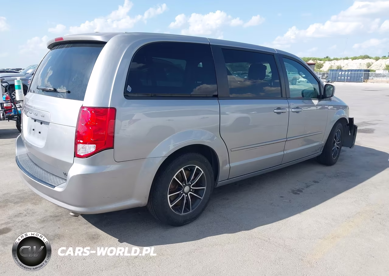 2017 Dodge Grand Caravan Se Plus VIN:2C4RDGBG2HR631851 - 4