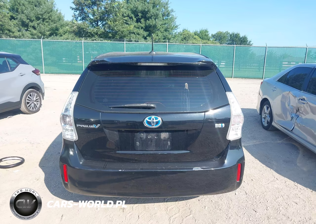 2013 Toyota Prius V Three VIN:JTDZN3EU8D3199261 - 16