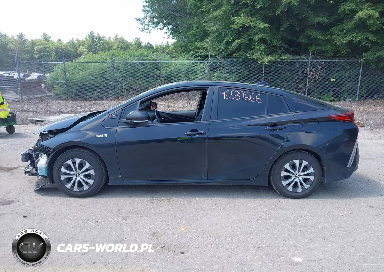 2021 Toyota Prius Prime Le VIN:JTDKAMFP5M3188116 - 14