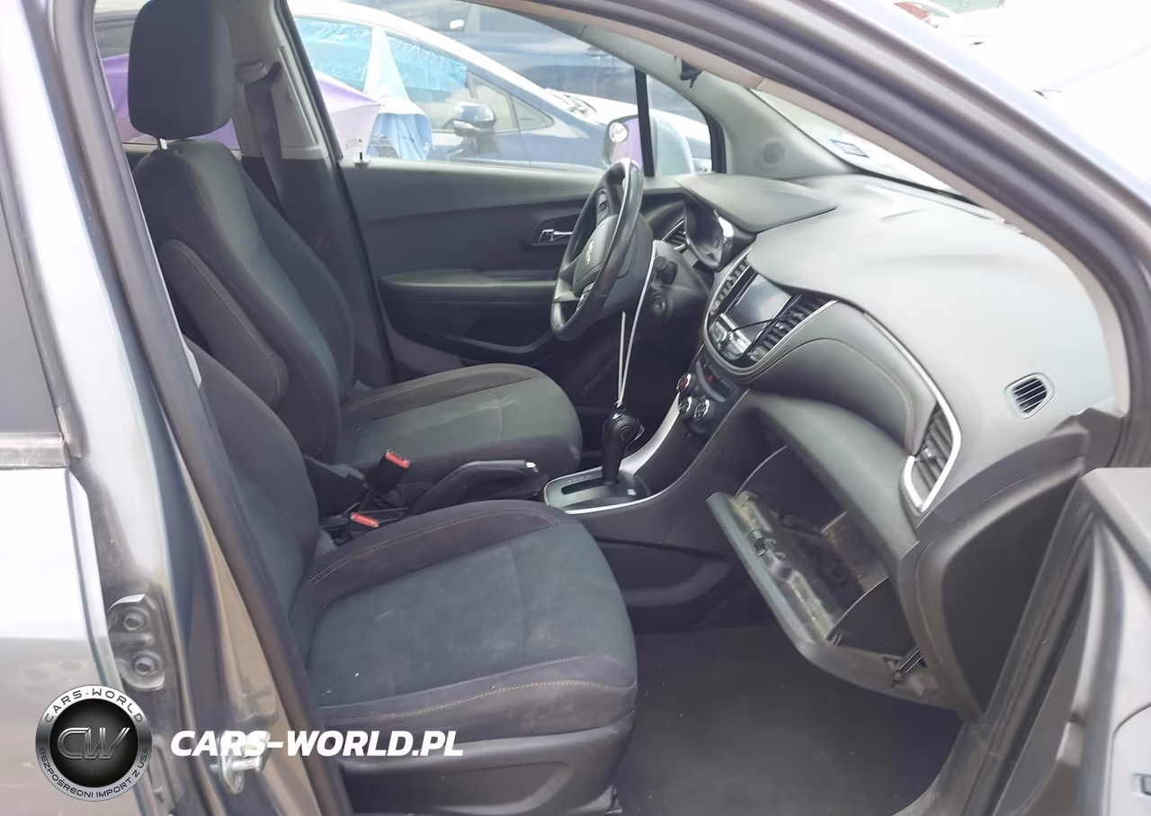 2020 Chevrolet Trax Fwd Ls VIN:3GNCJKSB8LL176135 - 5