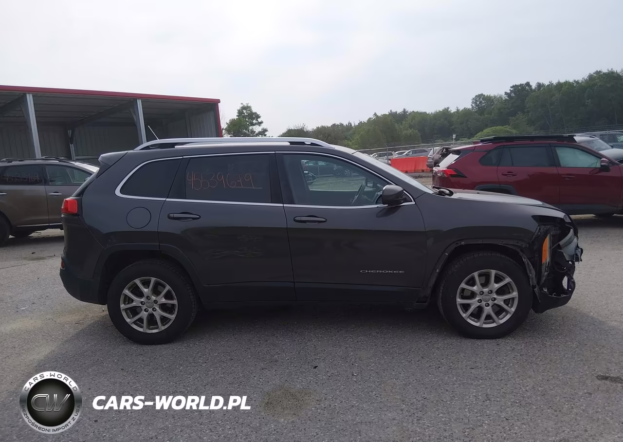 2014 Jeep Cherokee Latitude VIN:1C4PJMCB9EW201397 - 14