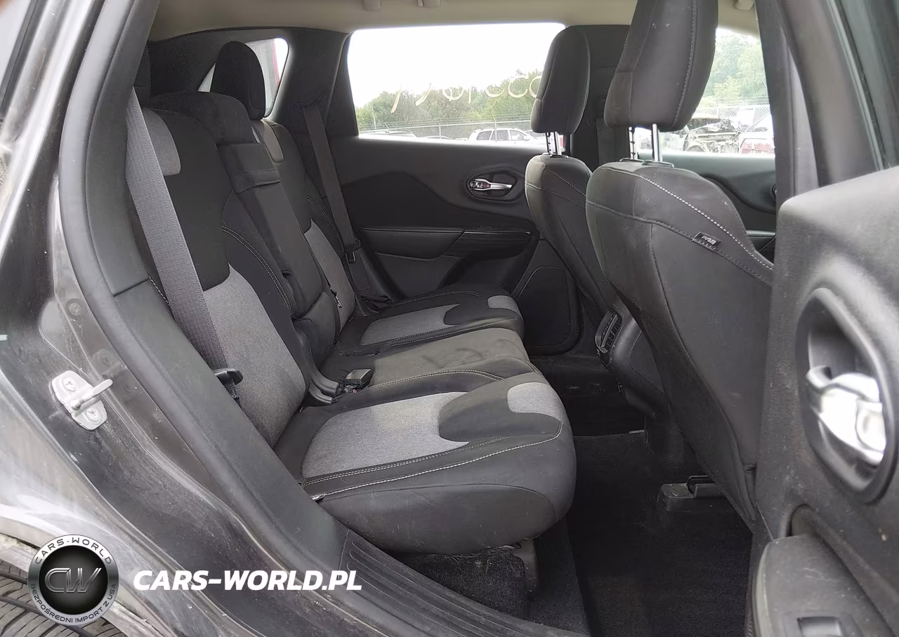 2014 Jeep Cherokee Latitude VIN:1C4PJMCB9EW201397 - 8