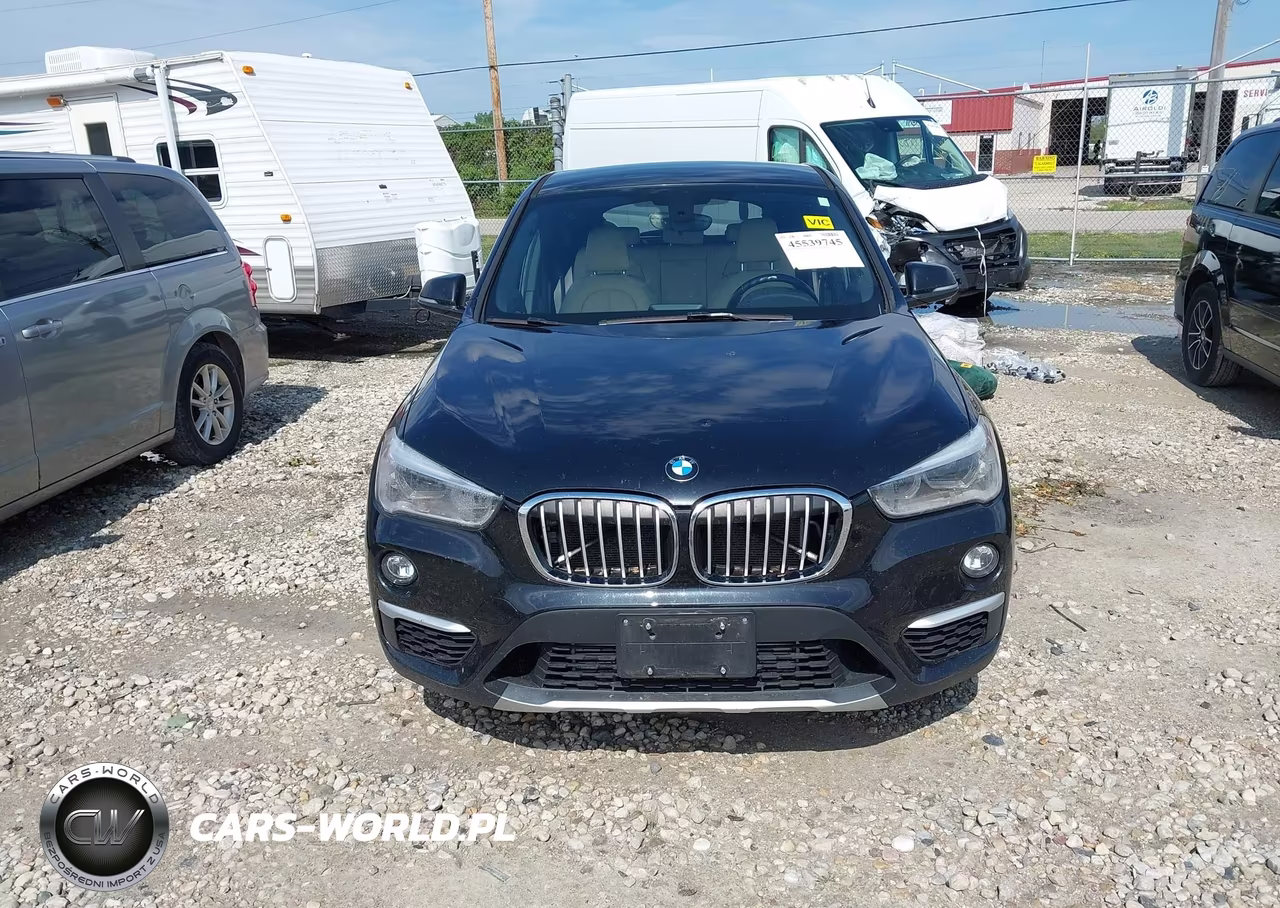 2018 BMW X1 xDrive28I VIN:WBXHT3C39J5F88198 - 12