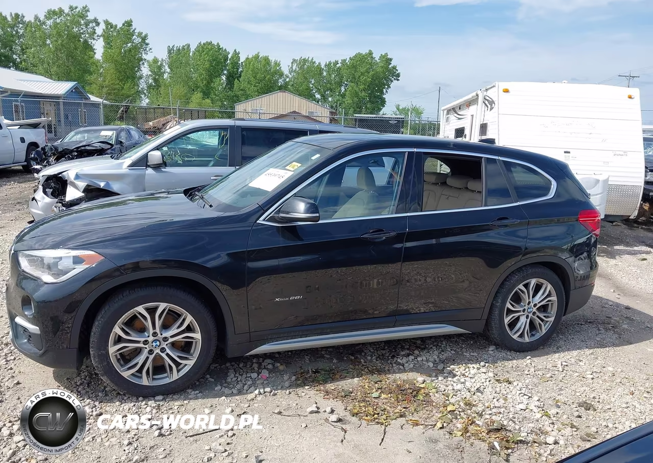 2018 BMW X1 xDrive28I VIN:WBXHT3C39J5F88198 - 14