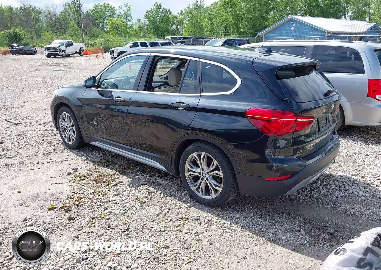 2018 BMW X1 xDrive28I VIN:WBXHT3C39J5F88198 - 3