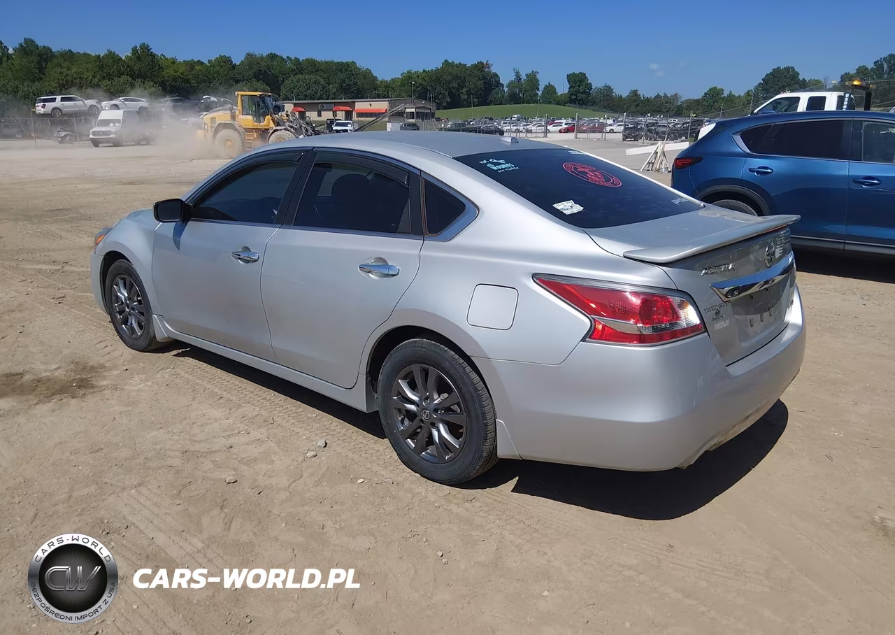 2015 Nissan Altima 2.5 S VIN:1N4AL3AP0FC465500 - 3