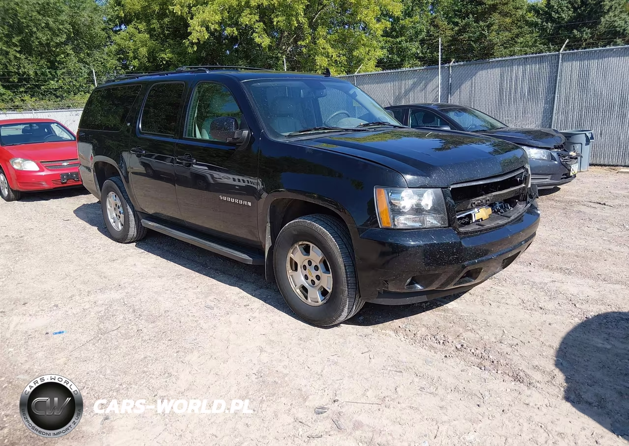 2013 Chevrolet Suburban Lt