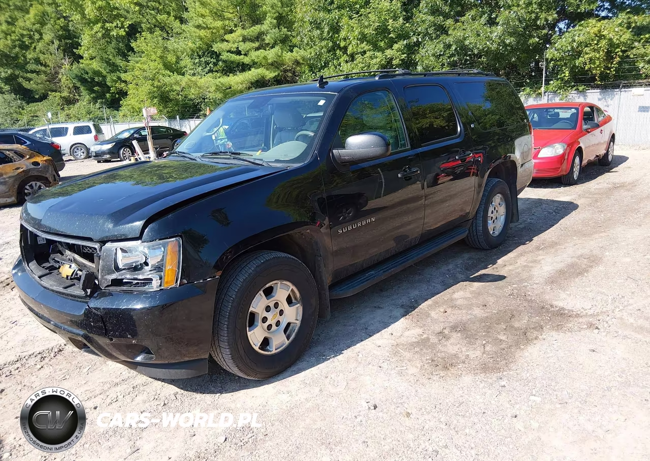 2013 Chevrolet Suburban Lt VIN:1GNSKJE70DR148074 - 2