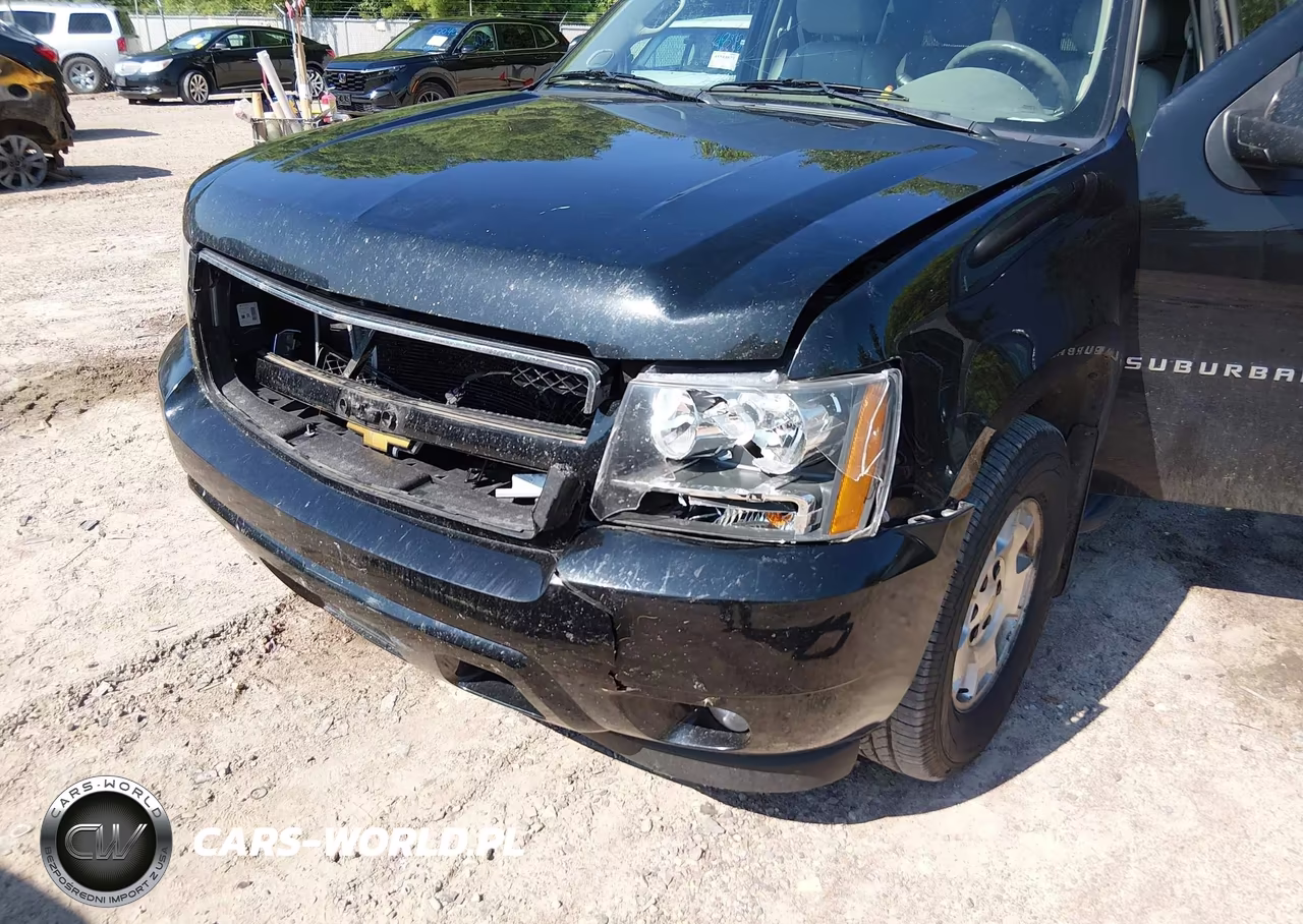 2013 Chevrolet Suburban Lt VIN:1GNSKJE70DR148074 - 6