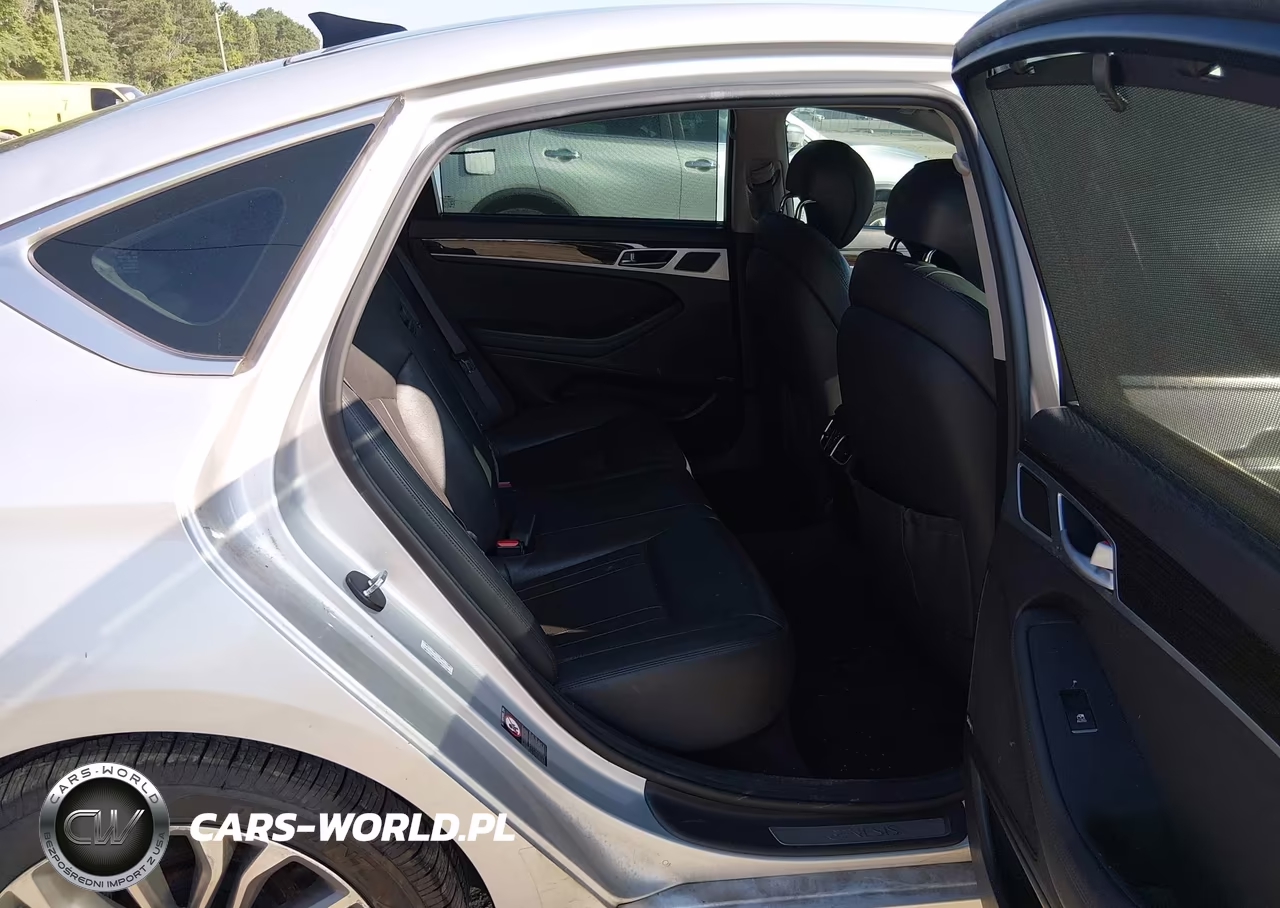 2017 Genesis G80 3.8 VIN:KMHGN4JE5HU188595 - 8