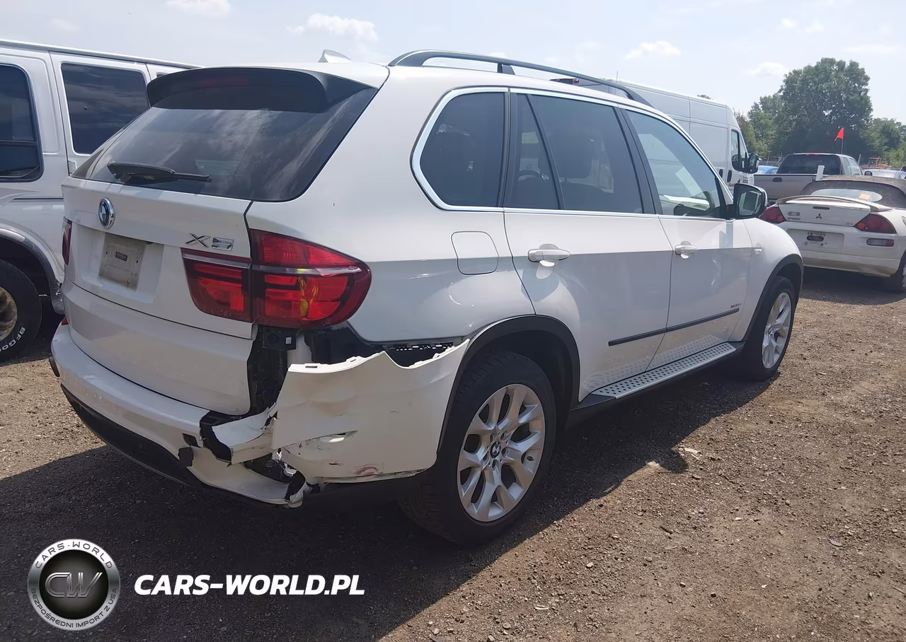 2013 BMW X5 xDrive35I-xDrive35I Premium-xDrive35I Sport Activity VIN:5UXZV4C5XD0E01442 - 4
