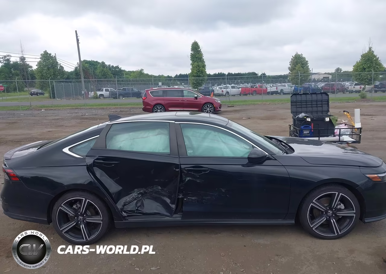 2024 Honda Accord Hybrid Sport VIN:1HGCY2F59RA075034 - 13