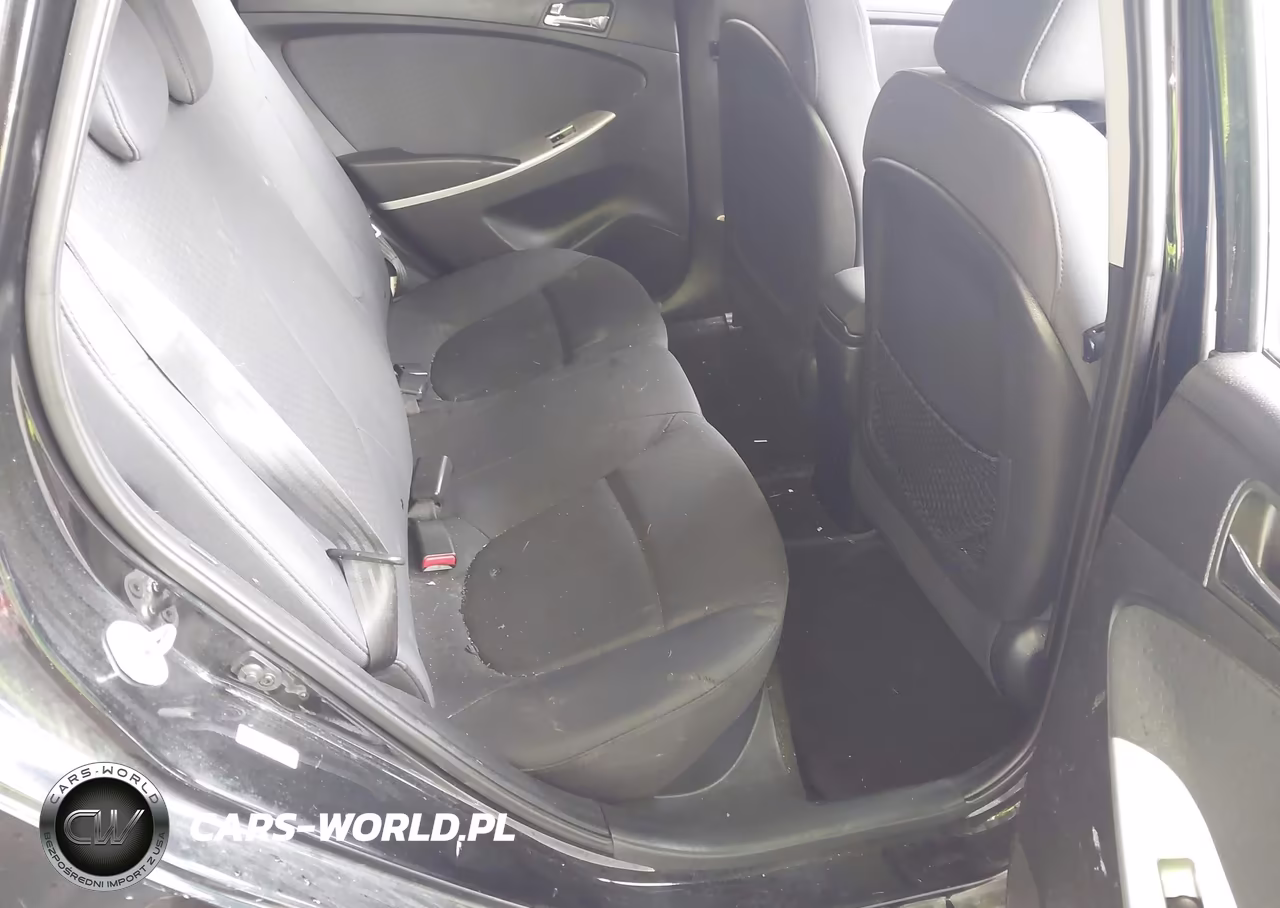 2013 Hyundai Accent Se VIN:KMHCU5AEXDU100643 - 8