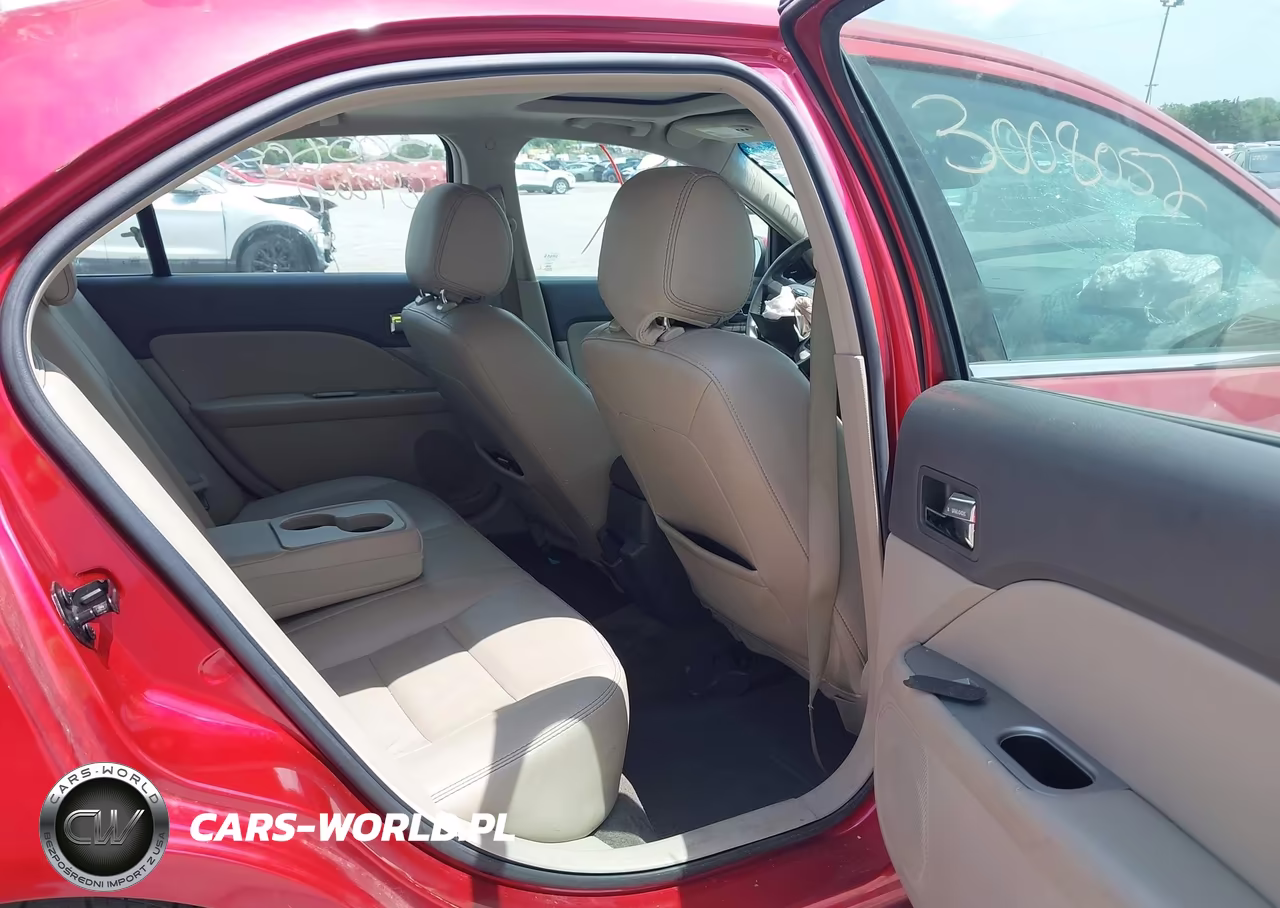 2012 Ford Fusion Hybrid VIN:3FADP0L31CR430701 - 8