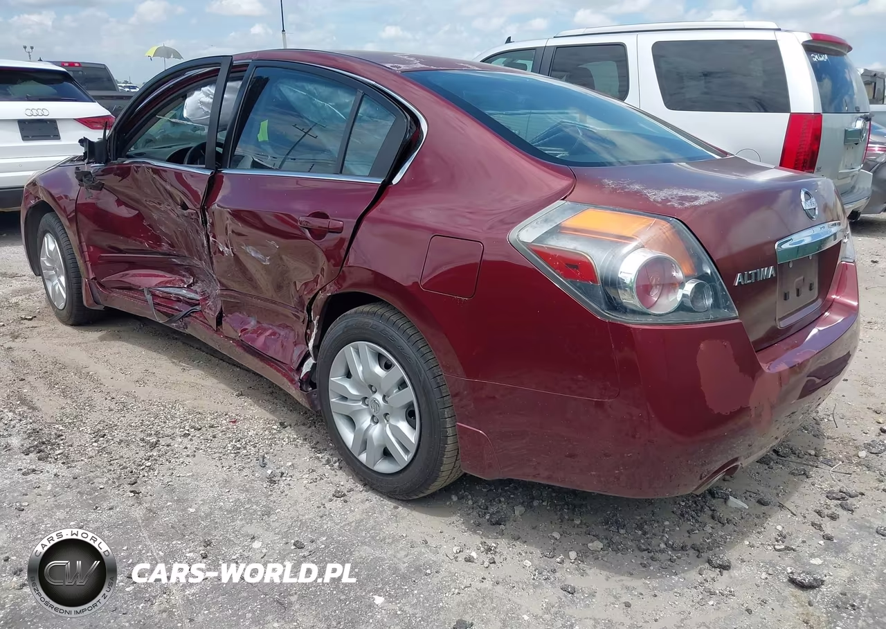 2010 Nissan Altima 2.5 S VIN:1N4AL2AP1AN488260 - 3