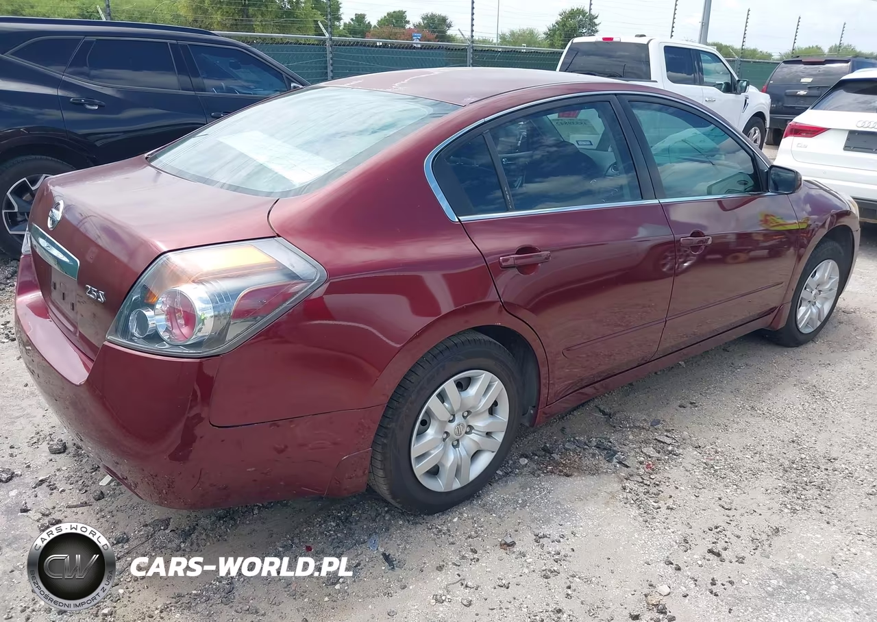 2010 Nissan Altima 2.5 S VIN:1N4AL2AP1AN488260 - 4