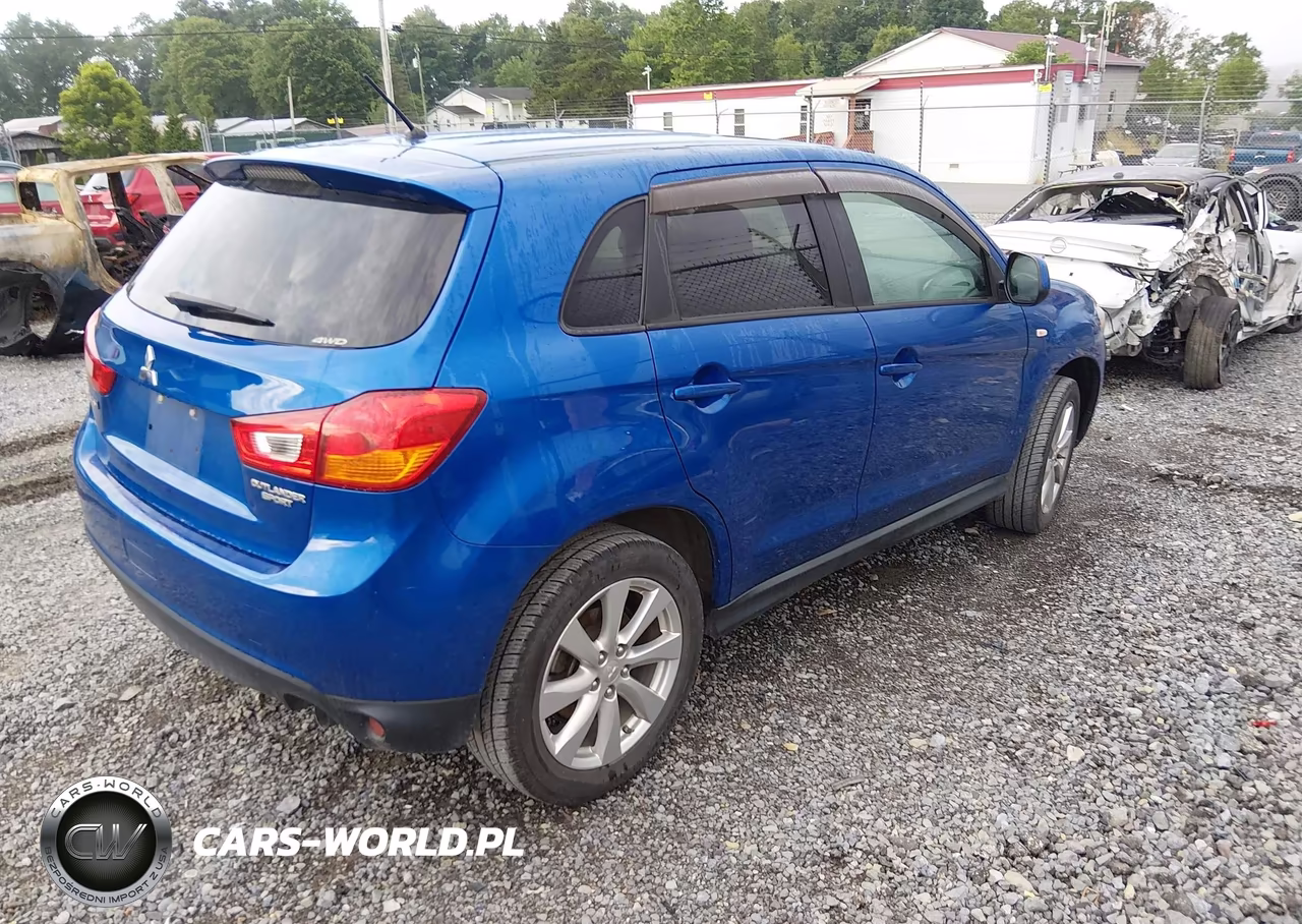 2015 Mitsubishi Outlander Sport Es VIN:4A4AR3AU2FE008957 - 4