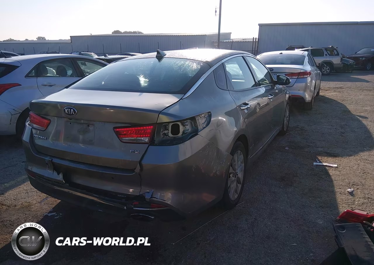 2018 Kia Optima Ex VIN:5XXGU4L37JG193554 - 4